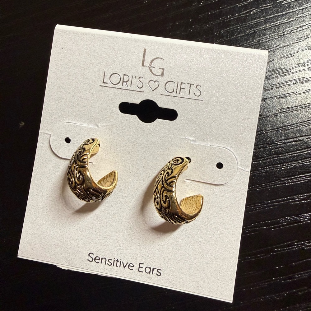 Gold Earrings for Sensitive Ears
